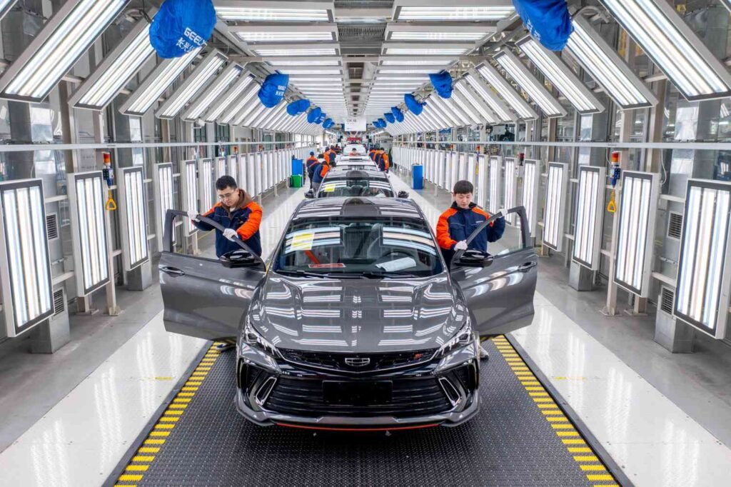 What Raw Materials Do Auto Manufacturers Use?