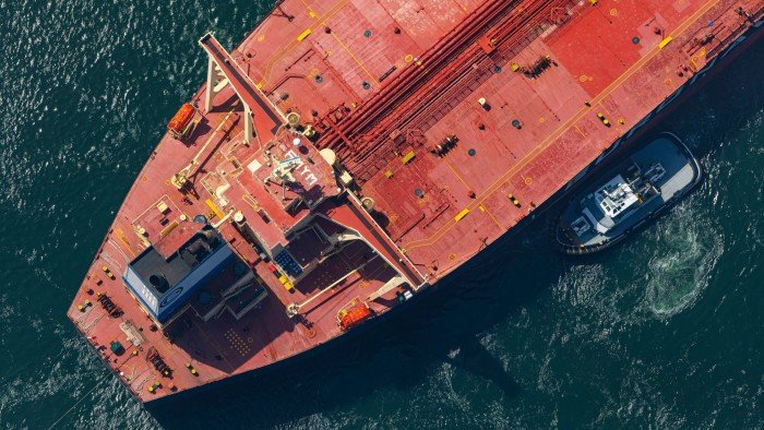 Trafigura warns of further ‘turbulence’ in commodities markets