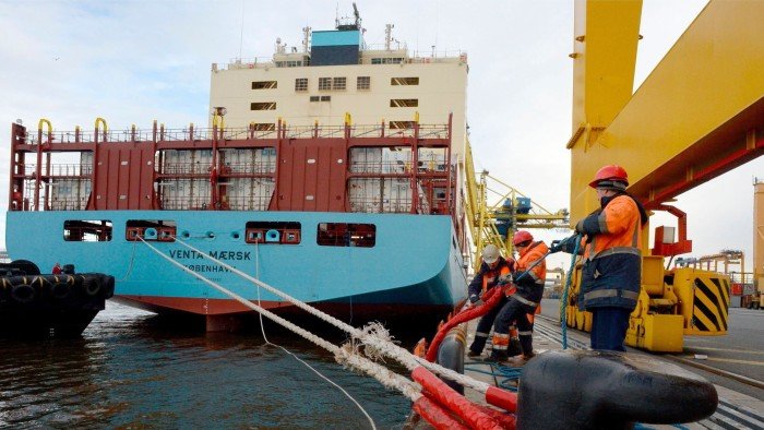 Shipping lines go cool on Arctic Ocean route
