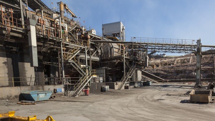 Australian miners and smelters call for state aid during energy transition