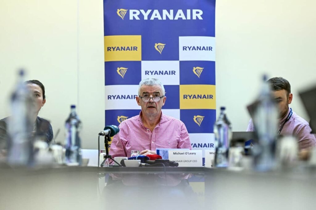 Here’s how much Ryanair staff get paid for identifying oversized cabin bags